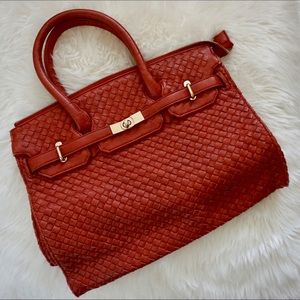 Cute handbag with black and white stripe interior